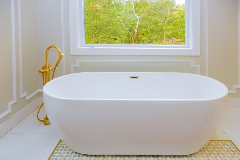 Cost of Bathtub Installation in Milton, FL